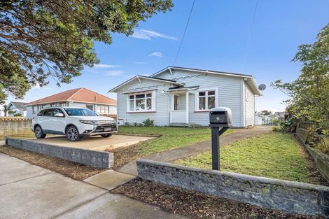 Photo of property in 6 Harper Street, Gonville, Whanganui, 4501