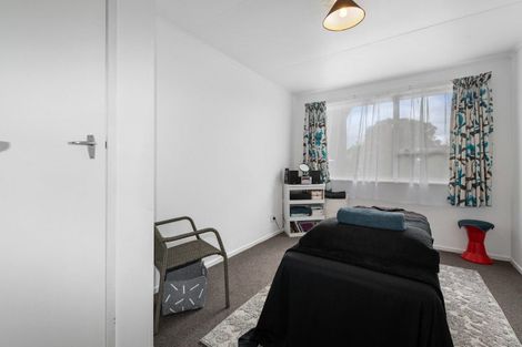 Photo of property in 4 John Road, Fairy Springs, Rotorua, 3015