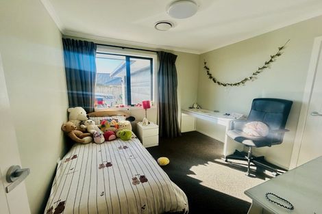 Photo of property in 14 Lilyvale Crescent, Stoke, Nelson, 7011