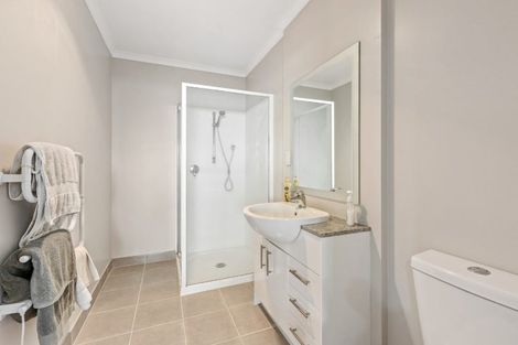 Photo of property in 71a Vincent Street, Howick, Auckland, 2014