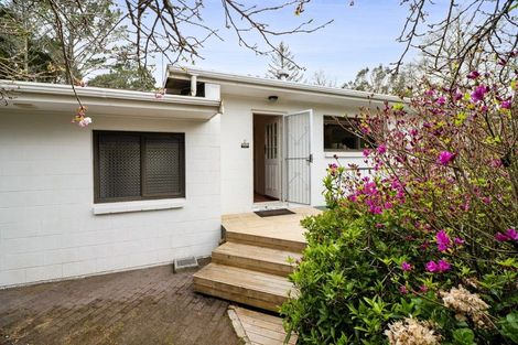 Photo of property in 24 Tainui Terrace, Inglewood, 4330