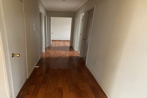 Photo of property in 5 Newland Grove, Henderson, Auckland, 0610