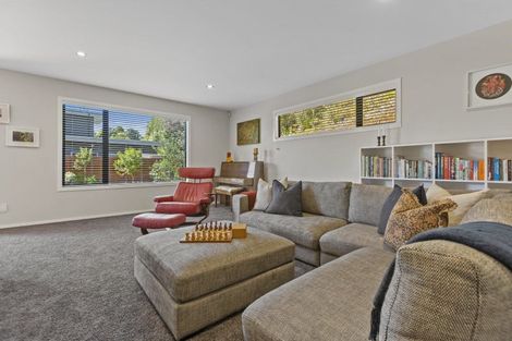 Photo of property in 3 Okoare Lane, Ferndale, New Plymouth, 4310