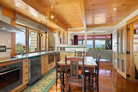 Photo of property in 342 Thames Coast Sh25 Road, Thornton Bay, Thames, 3575