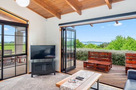 Photo of property in 295 Oturoa Road, Hamurana, Rotorua, 3072