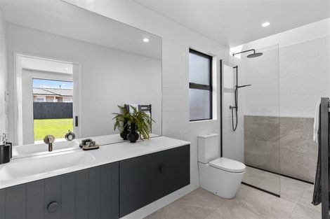 Photo of property in 16 Townson Road, Marshland, Christchurch, 8083