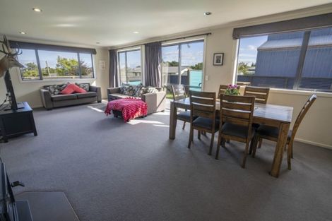 Photo of property in 58 Moa Street, Waikiwi, Invercargill, 9810