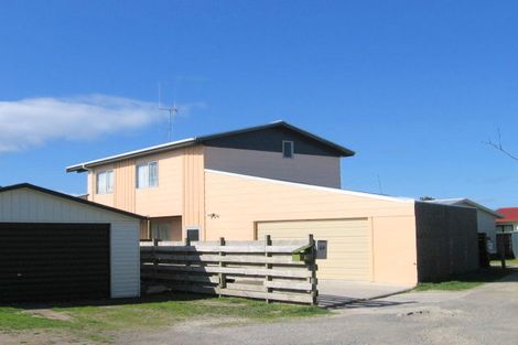 Photo of property in 6b Redditch Place, Papamoa Beach, Papamoa, 3118