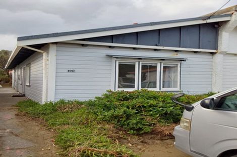 Photo of property in 199 Onepu Road, Lyall Bay, Wellington, 6022
