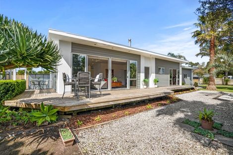 Photo of property in 25 Shoemaker Road, Waipu, 0510
