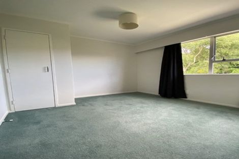 Photo of property in 2 Halyard Place, Whitby, Porirua, 5024