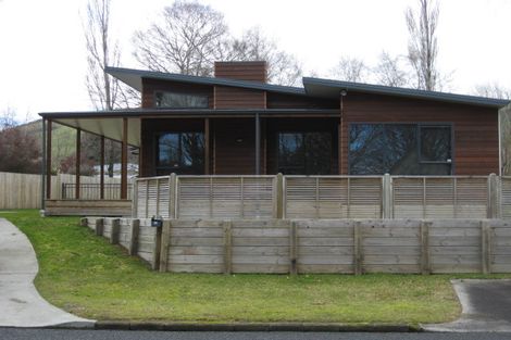 Photo of property in 63 Marina Terrace, Kinloch, Taupo, 3377