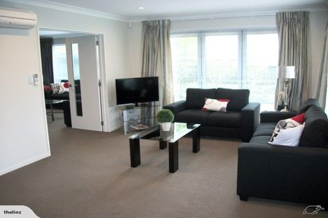 Photo of property in 15 Pentonville Close, Westmorland, Christchurch, 8025