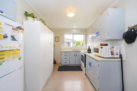 Photo of property in 68 Carter Crescent, Awapuni, Palmerston North, 4412