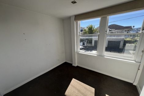 Photo of property in 77 Brougham Street, Mount Victoria, Wellington, 6011