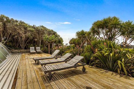 Photo of property in 376 Oaia Road, Muriwai, Waimauku, 0881