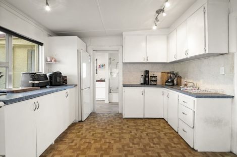 Photo of property in 12 Kirkland Street, Green Island, Dunedin, 9018