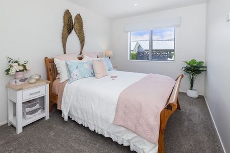 Photo of property in 73 Liberty Crescent, Beachlands, Auckland, 2018