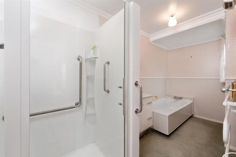 Photo of property in 8a Waitui Grove, Mount Maunganui, 3116