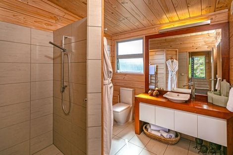 Photo of property in 2999 Long Bay Road, Wyuna Bay, Coromandel, 3581