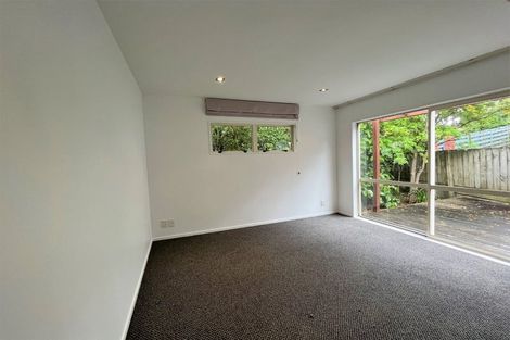 Photo of property in 1a Sycamore Drive, Sunnynook, Auckland, 0620