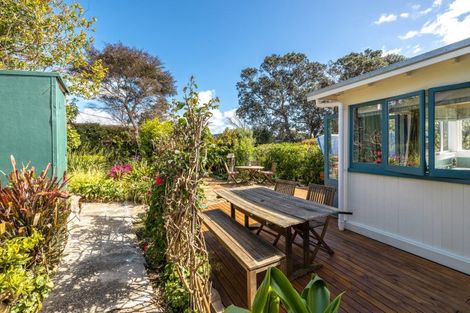 Photo of property in 4b Glen Brook Road, Omiha, Waiheke Island, 1081