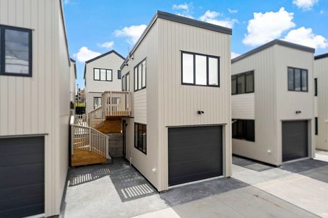 Photo of property in 16 Toetoe Street, Westgate, Auckland, 0814