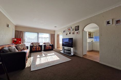 Photo of property in 2a Roys Road, Weymouth, Auckland, 2103