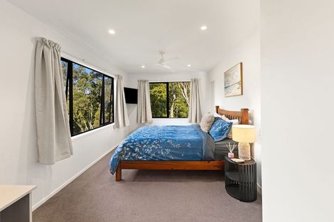 Photo of property in 8 Island View Close, Paihia, 0200