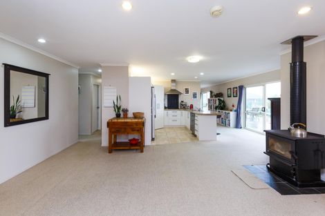 Photo of property in 83 Williams Road, Tokomaru, Palmerston North, 4474