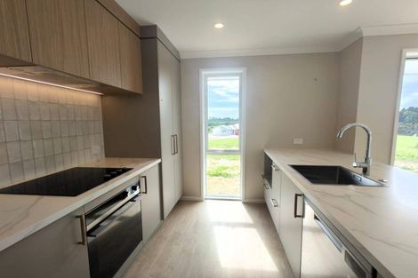 Photo of property in 36 Triplefin Avenue, Omokoroa, 3114