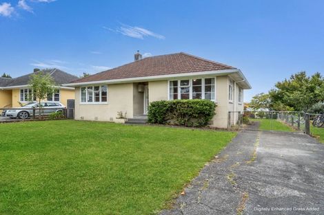 Photo of property in 614 Featherston Street, Roslyn, Palmerston North, 4414