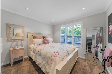 Photo of property in 18 Taunton Place, Rangiora, 7400