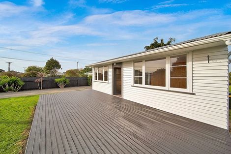 Photo of property in 28 Terou Street, Manaia, 4612