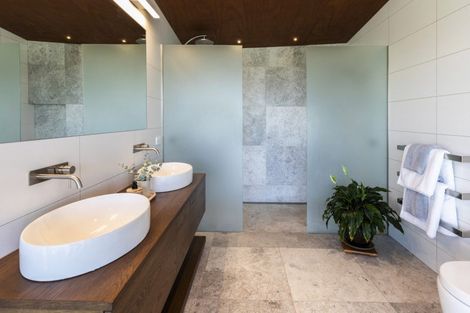 Photo of property in 7 Kitcheners Knoll Road, Kennedys Bush, Christchurch, 8025