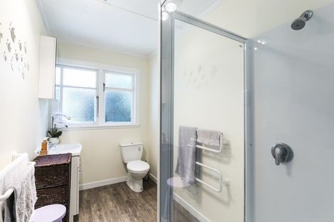 Photo of property in 142 Helston Road, Paparangi, Wellington, 6037