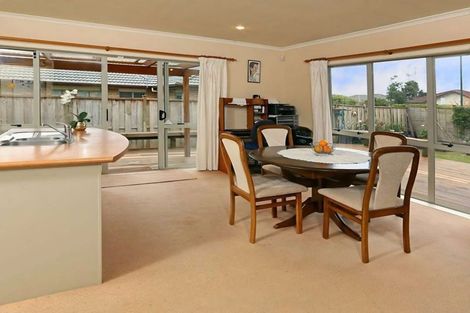 Photo of property in 1 Braestar Court, Henderson, Auckland, 0612