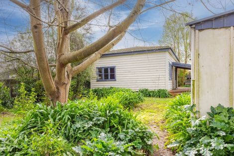 Photo of property in 7 Guy Street, Waipawa, 4210