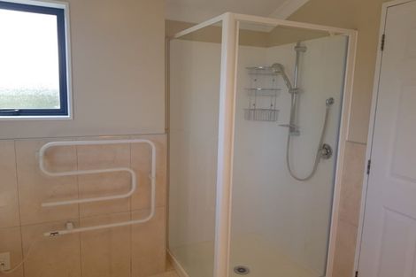 Photo of property in 63a Redoubt Road, Goodwood Heights, Auckland, 2105