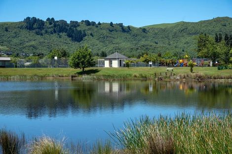 Photo of property in 84 Montgomery Crescent, Kinloch, Taupo, 3377