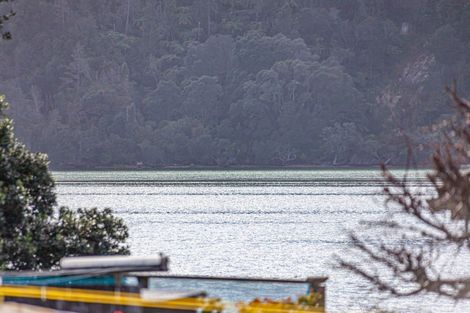 Photo of property in 102 Awarua Place, Whangamata, 3620