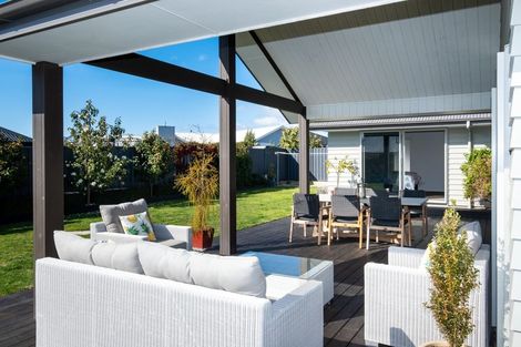 Photo of property in 11 Whakatomo Place, Havelock North, 4130