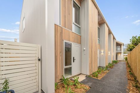 Photo of property in 1058 High Street, Avalon, Lower Hutt, 5011