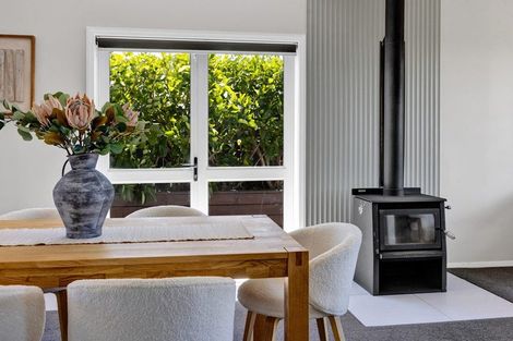 Photo of property in 110 Manawapou Road, Hawera, 4610