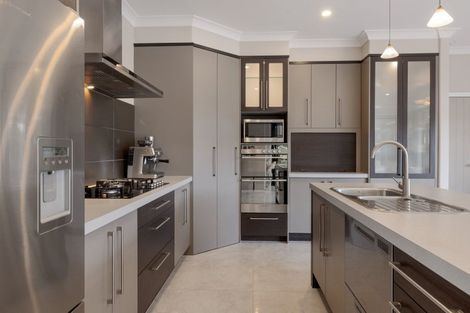 Photo of property in 38 Palazzo Drive, Papamoa Beach, Papamoa, 3118