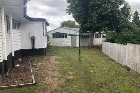 Photo of property in 11 Moncrieff Avenue, Fairfield, Hamilton, 3214