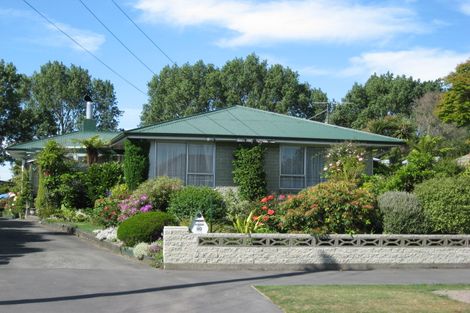Photo of property in 30 Woodbury Street, Avonhead, Christchurch, 8042