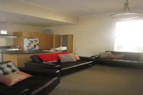 Photo of property in 15 Porritt Avenue, Mount Victoria, Wellington, 6011