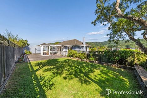 Photo of property in 9 Peel Place, Wainuiomata, Lower Hutt, 5014