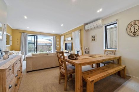 Photo of property in 4 Tuatua Road, Hobsonville, Auckland, 0616